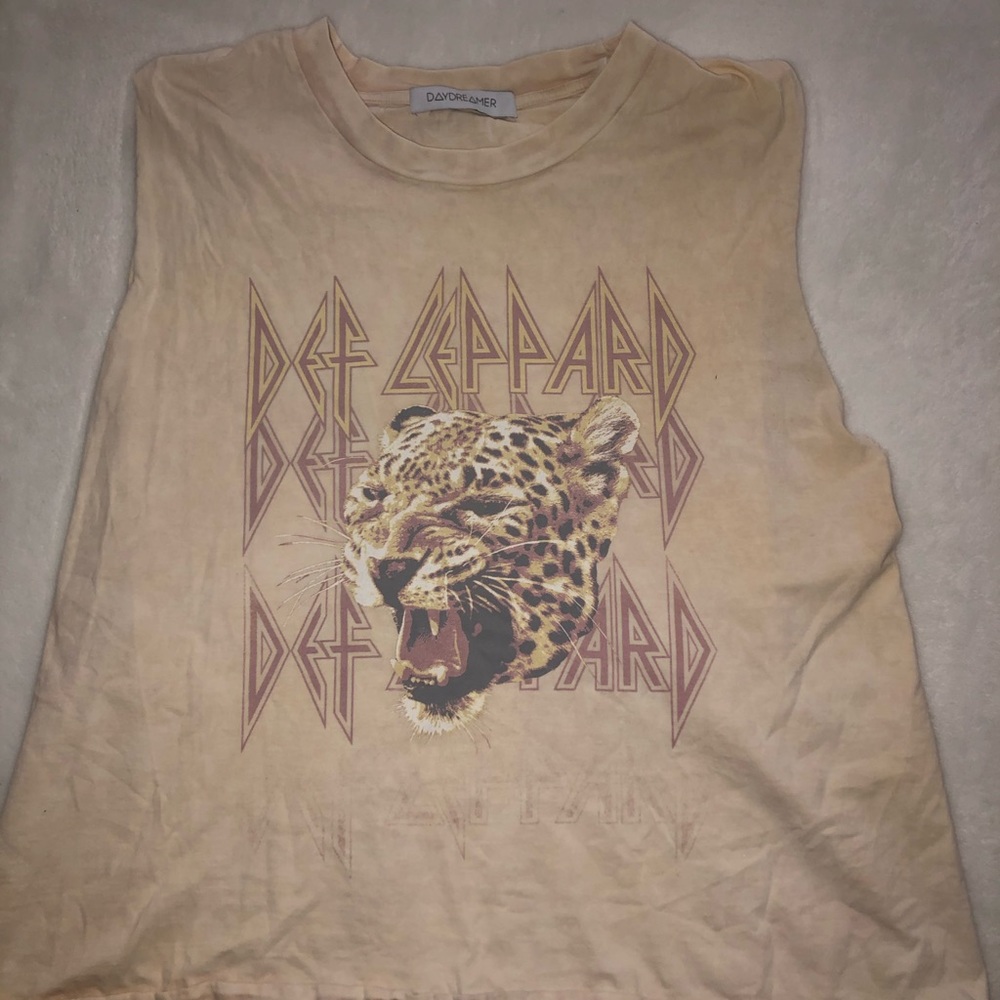 DAYDREAMER band tee (def leopard)